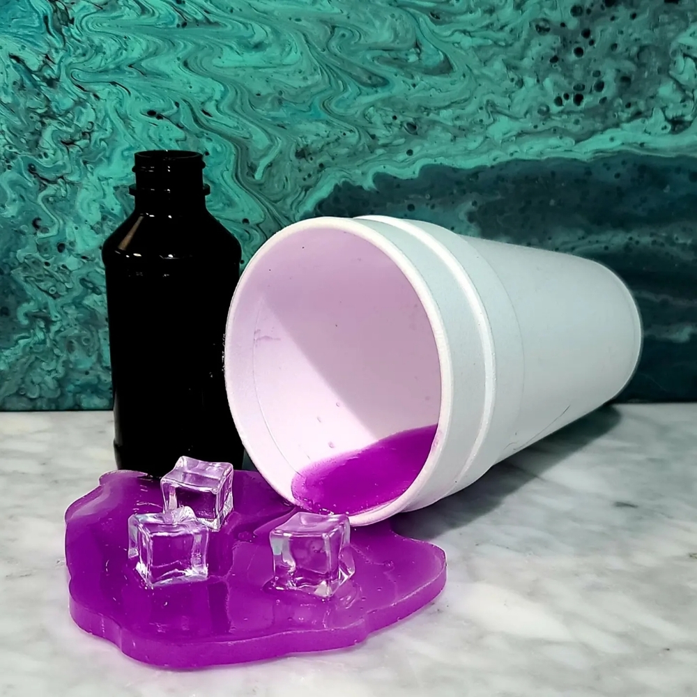 Custom Spilled Lean Display - Picture 2 of 7